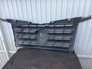 bontott VW CRAFTER Hűtőrács