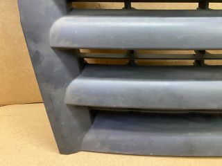 bontott VW CRAFTER Hűtőrács