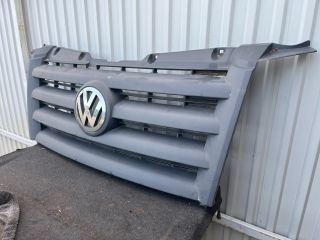 bontott VW CRAFTER Hűtőrács