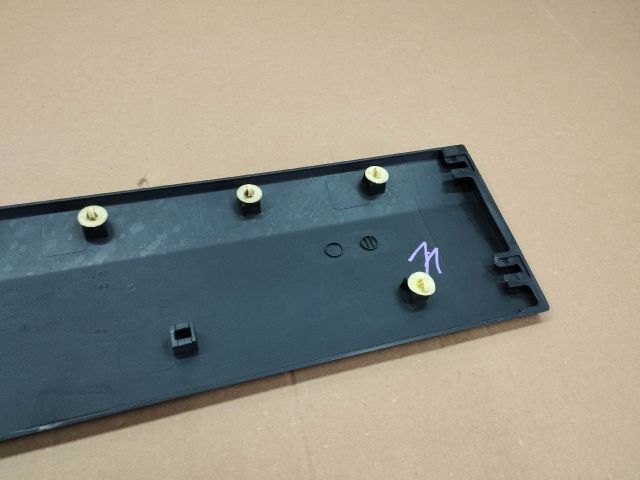 bontott VW CRAFTER Jobb első Ajtó Díszléc