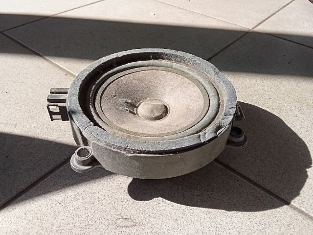 bontott VW CRAFTER Jobb első Hangszóró