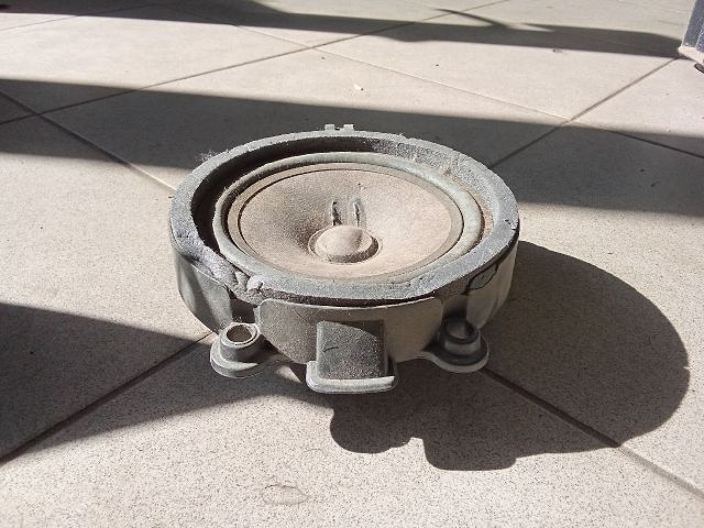 bontott VW CRAFTER Jobb első Hangszóró