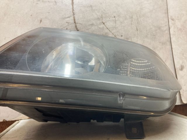 bontott VW CRAFTER Jobb Fényszóró