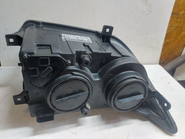 bontott VW CRAFTER Jobb Fényszóró