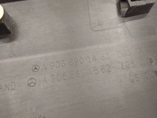 bontott VW CRAFTER Jobb hátsó Sárvédő Díszléc