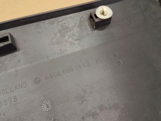 bontott VW CRAFTER Jobb hátsó Sárvédő Díszléc