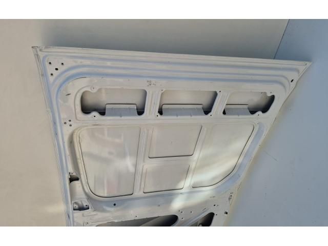 bontott VW CRAFTER Jobb Tolóajtó (Üres lemez)