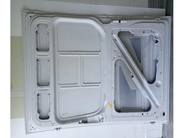 bontott VW CRAFTER Jobb Tolóajtó (Üres lemez)