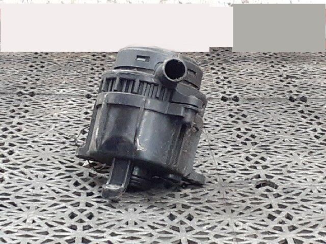 bontott VW CRAFTER Kartergáz Visszavezető Ház