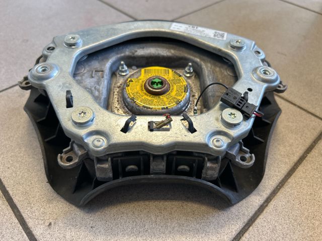 bontott VW CRAFTER Kormánylégzsák