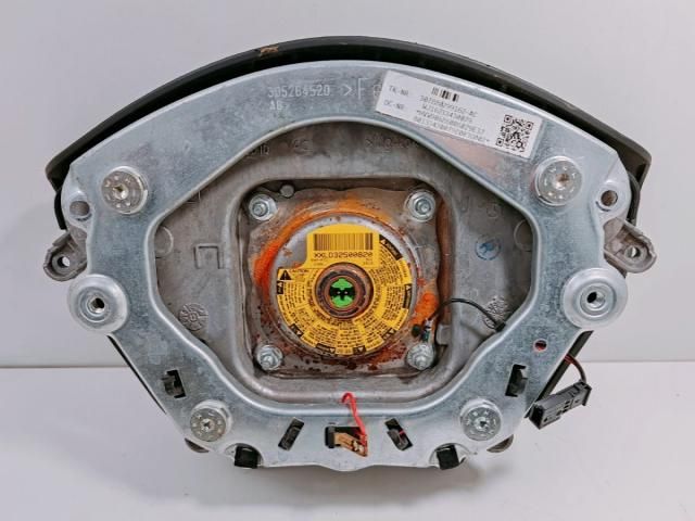 bontott VW CRAFTER Kormánylégzsák