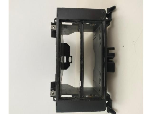 bontott VW CRAFTER Rádió / CD Keret