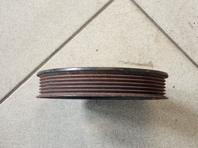 bontott VW CRAFTER Szervó Szivattyú Szíjtárcsa