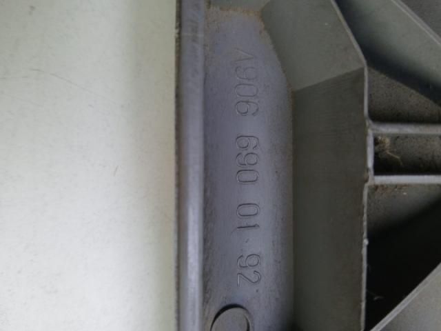 bontott VW CRAFTER Tartó Bak