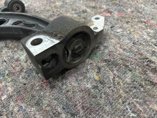 bontott VW EOS Bal első Lengőkar