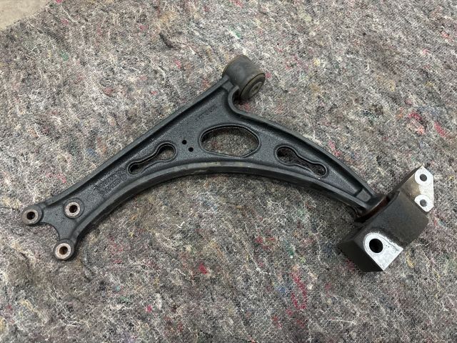 bontott VW EOS Bal első Lengőkar