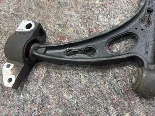 bontott VW EOS Bal első Lengőkar