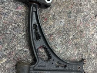 bontott VW EOS Bal első Lengőkar