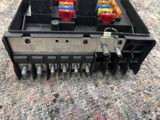 bontott VW EOS Biztosítéktábla Motortér