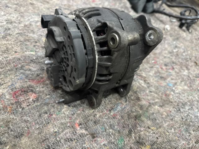 bontott VW EOS Generátor