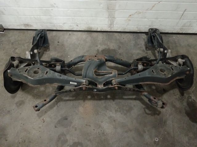 bontott VW EOS Hátsó Híd (Tárcsafékes)