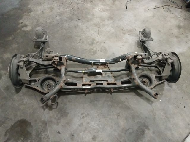 bontott VW EOS Hátsó Híd (Tárcsafékes)