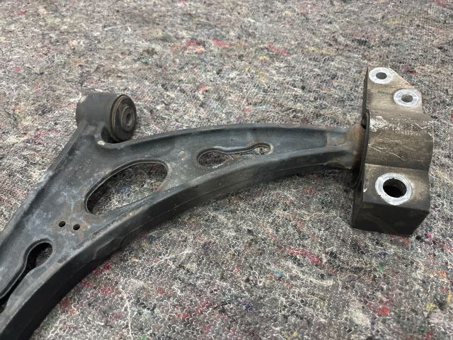 bontott VW EOS Jobb első Lengőkar