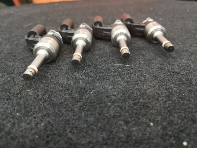 bontott VW EOS Porlasztó Sor / Híd