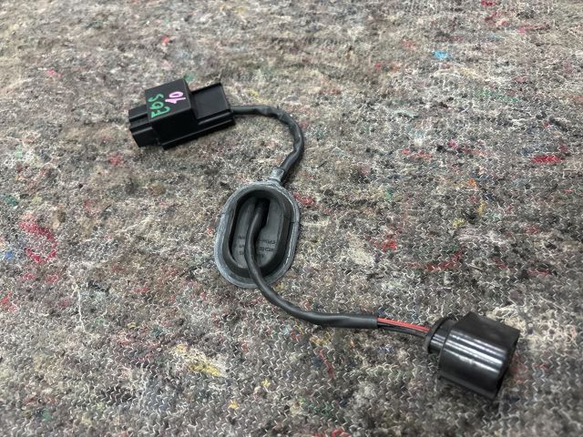 bontott VW EOS Üzemanyag Szivattyú Relé