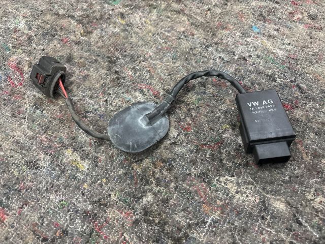 bontott VW EOS Üzemanyag Szivattyú Relé