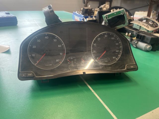 bontott VW EOS Kilométeróra