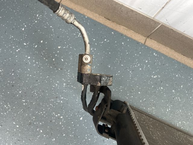 bontott VW EOS Klímahűtő Radiátor