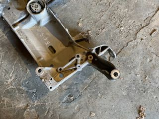 bontott VW EOS Első Bölcső