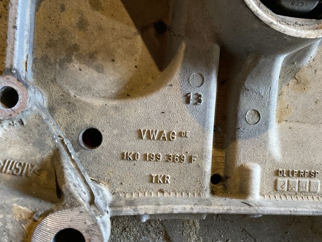 bontott VW EOS Első Bölcső