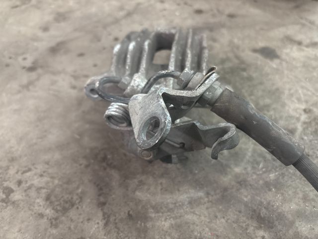 bontott VW EOS Jobb hátsó Féknyereg Munkahengerrel