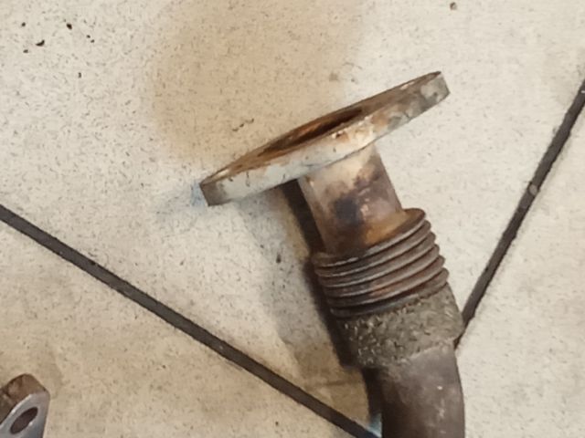 bontott VW EOS EGR Hűtő Cső