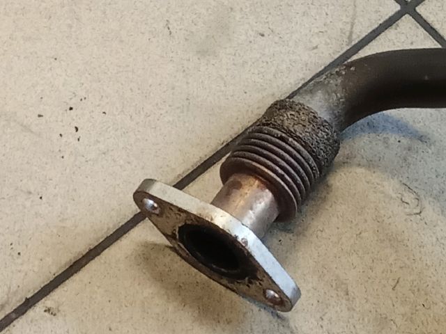 bontott VW EOS EGR Hűtő Cső