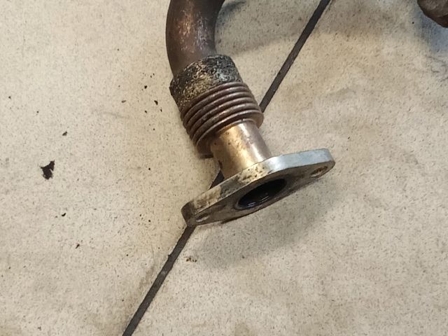 bontott VW EOS EGR Hűtő Cső