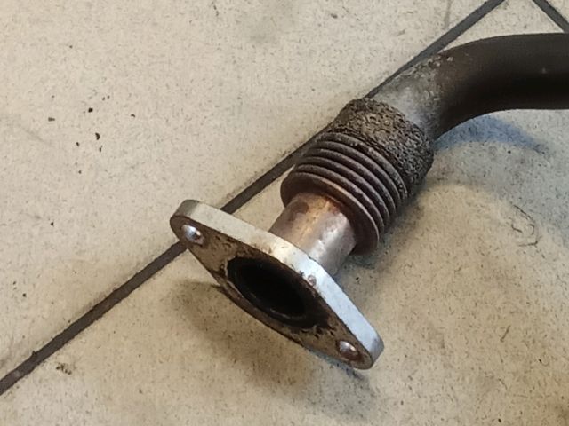 bontott VW EOS EGR Hűtő Cső