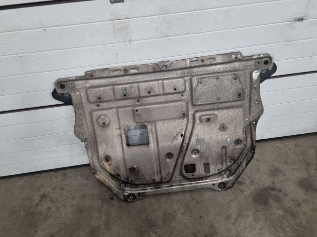 bontott VW EOS Alsó Motorburkolat