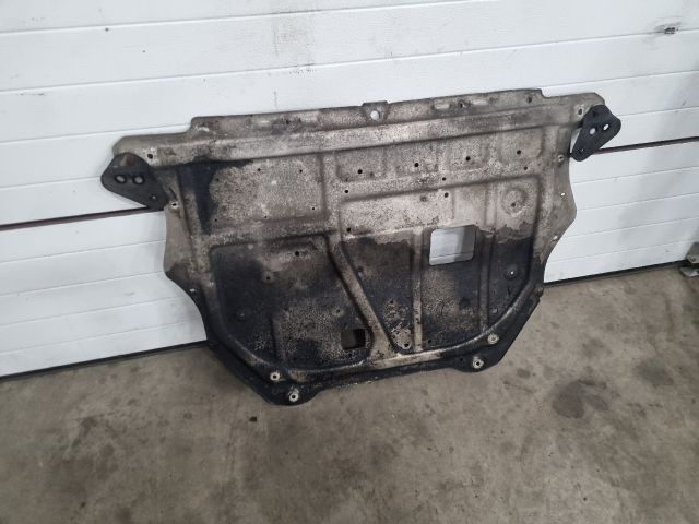 bontott VW EOS Alsó Motorburkolat