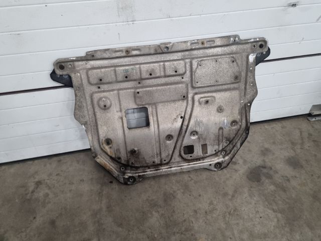 bontott VW EOS Alsó Motorburkolat