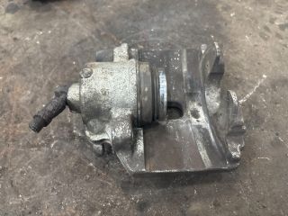 bontott VW EOS Bal első Féknyereg Munkahengerrel