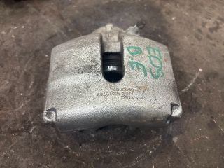 bontott VW EOS Bal első Féknyereg Munkahengerrel