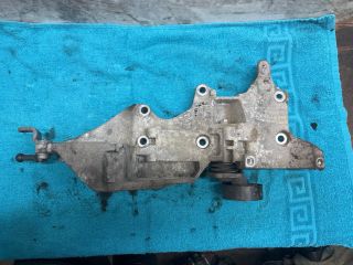 bontott VW EOS Generátor Tartó Bak