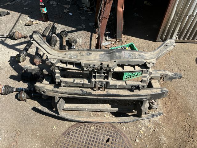 bontott VW EOS Komplett Homlokfal (Részeivel)