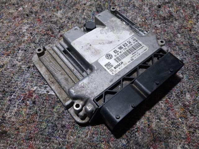 bontott VW EOS Motorvezérlő