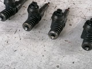 bontott VW EOS Porlasztó Sor / Híd