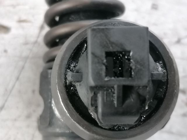 bontott VW EOS Porlasztó Sor / Híd