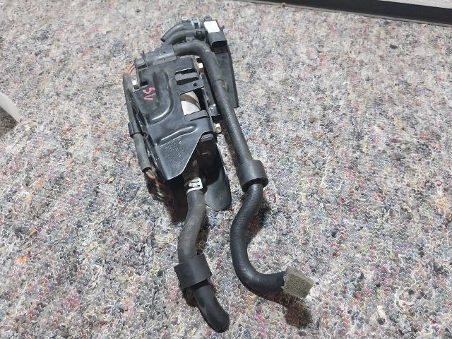 bontott VW EOS Üzemanyag Szivattyú